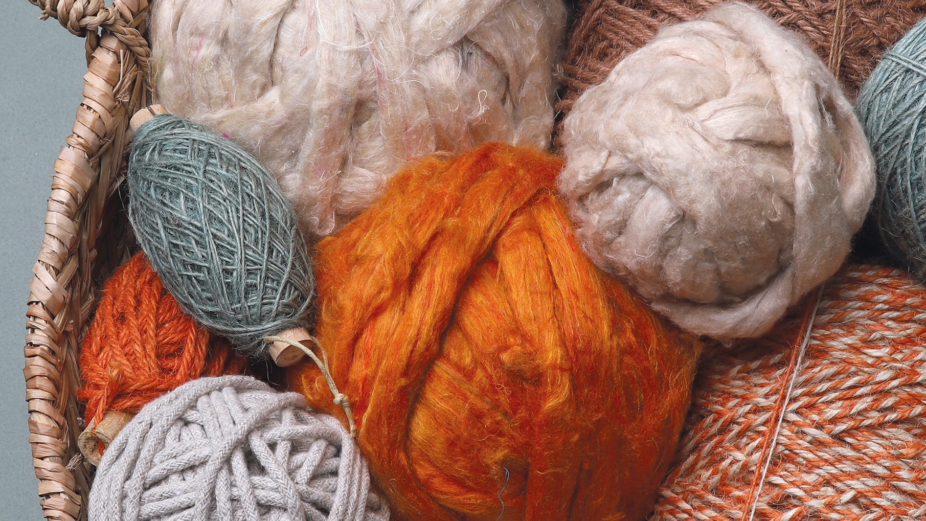 Wool and twine make you want to DIY and can be used for creative packaging. Photo: Vivant