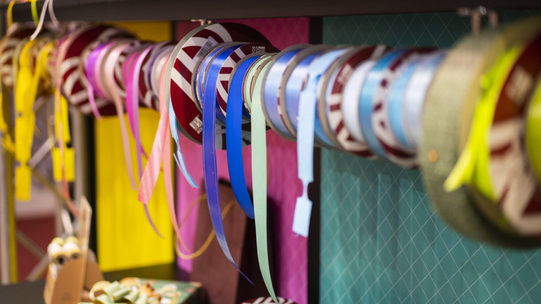 wrapping materials and ribbons at Christmasworld