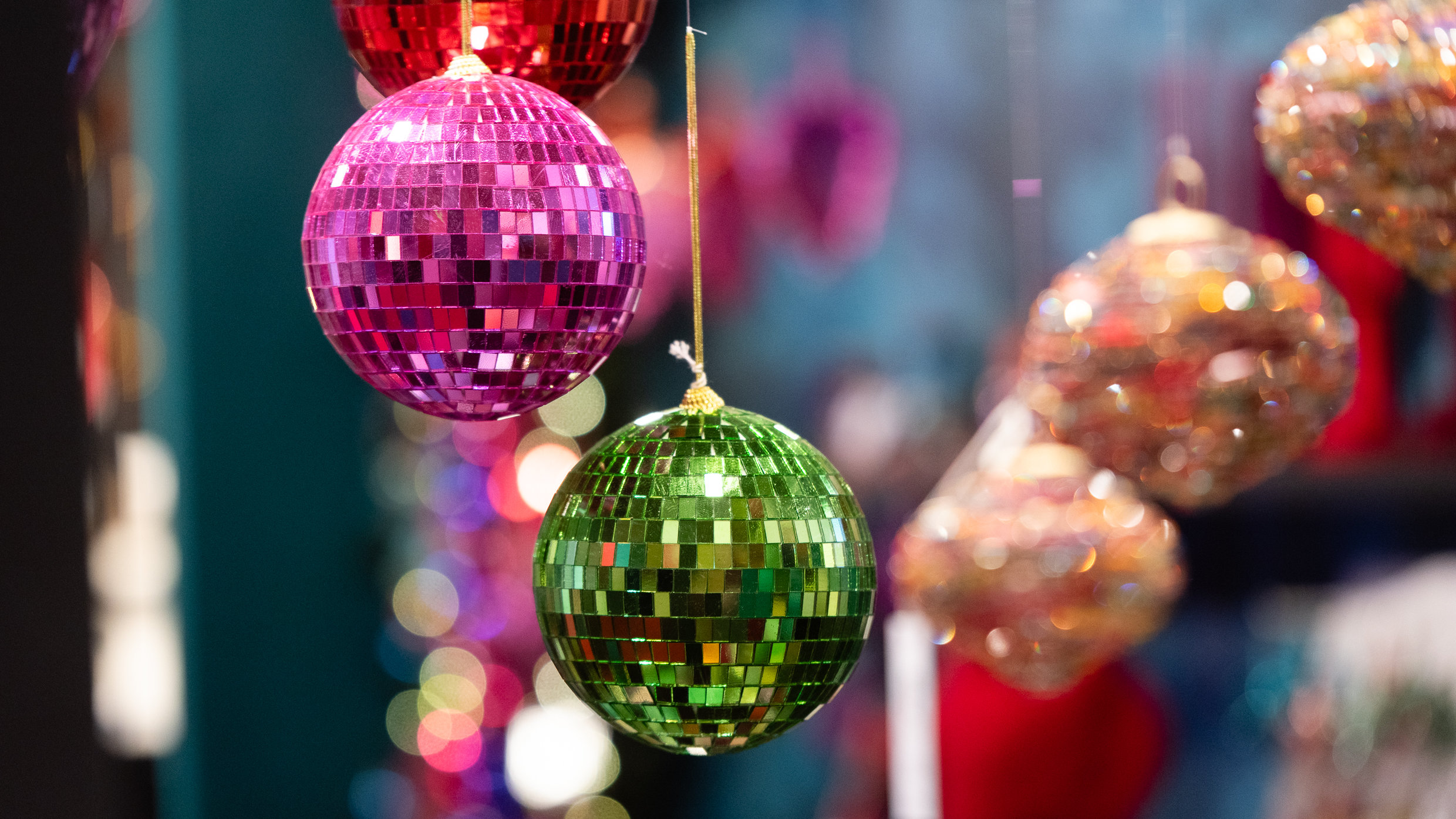 Diskokugeln als Baumschmuck auf der Christmasworld